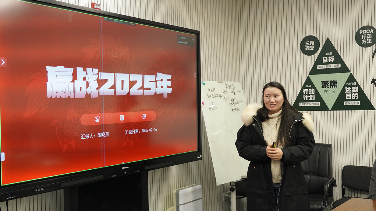 胡晓燕、.jpg